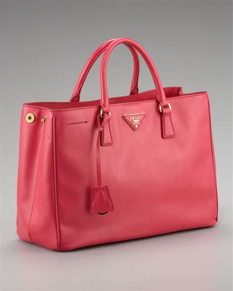 celebrities prada saffiano lux tote|Prada odette saffiano.